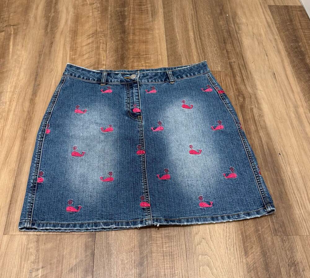 Lilly Pulitzer Vintage White Label Denim Skirt Embroidered Pink Whales Size 6 - Picture 2 of 5